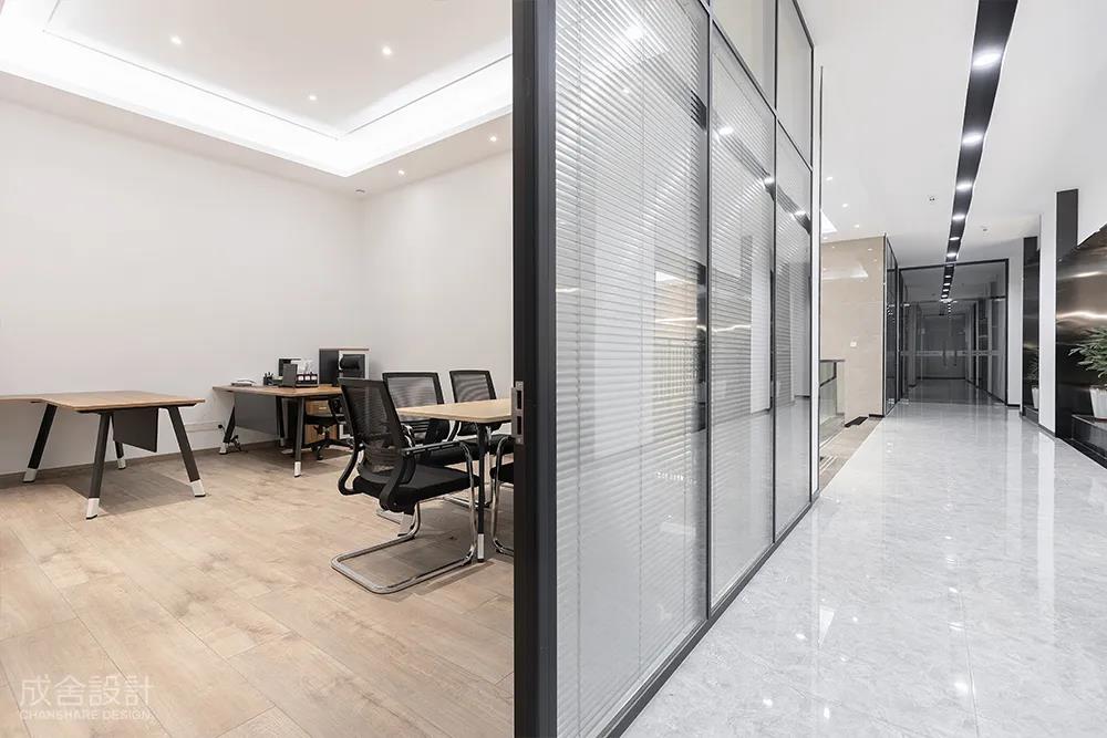 辦公區(qū)-常州工裝裝修公司 辦公區(qū)-常州工裝裝修公司