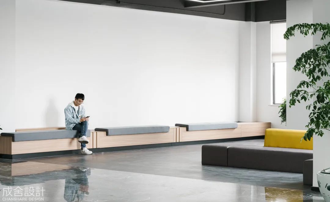 休息區(qū)-常州寫字樓裝修 休息區(qū)-常州寫字樓裝修
