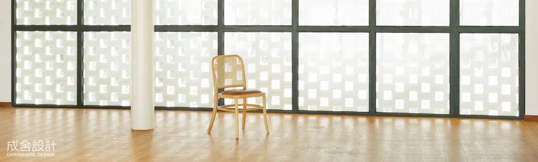 經(jīng)典曲木椅 經(jīng)典曲木椅