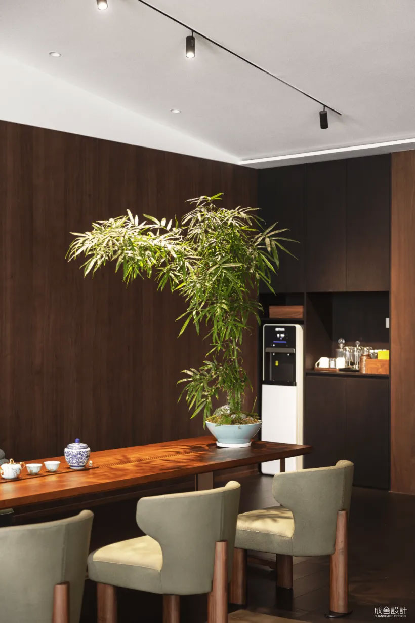 8041757989435585.jpg 21.jpg